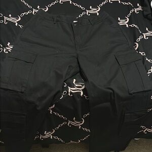 SHEIN Black Cargo Pants with Durable Fabric